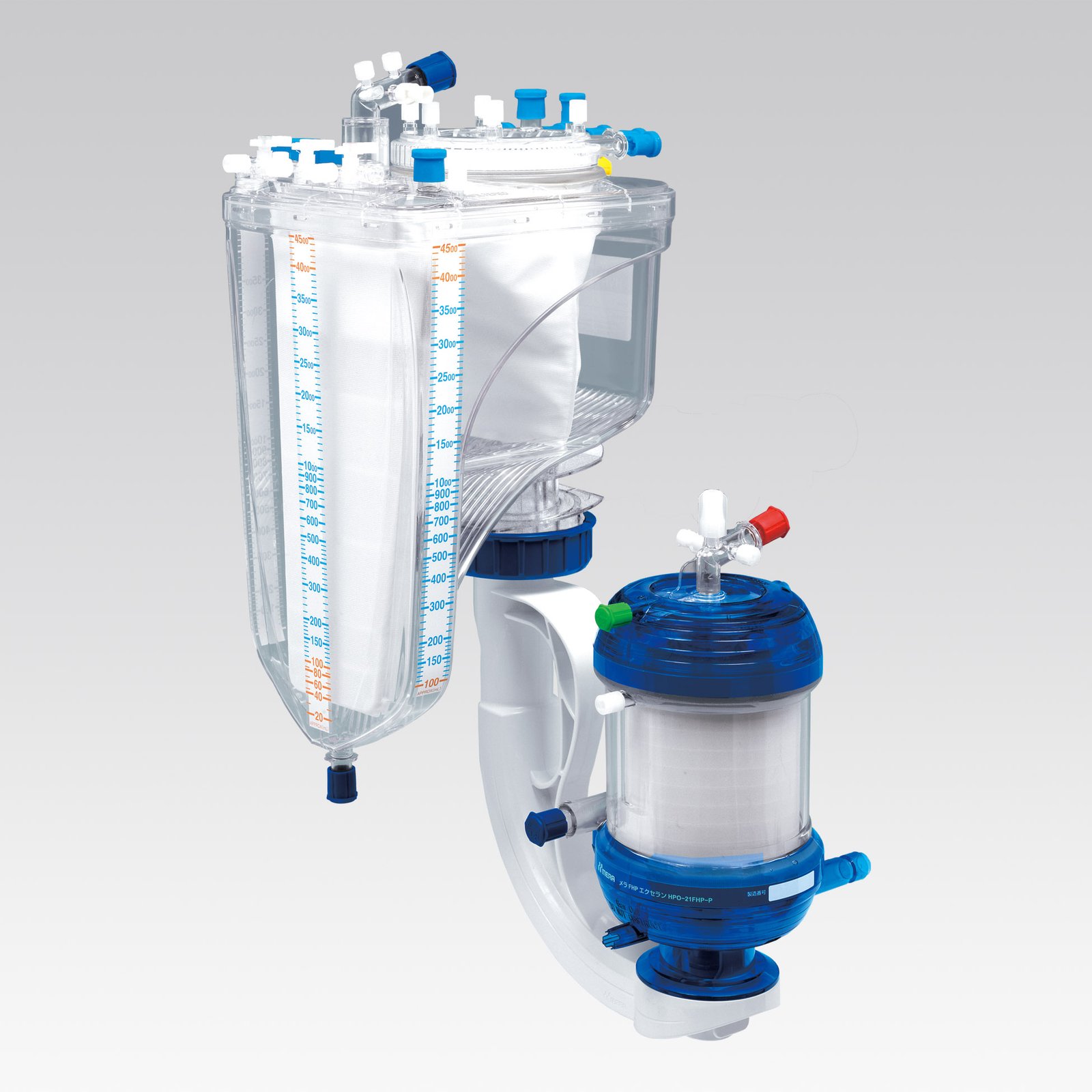 Membrane oxygenator with hardshell venous reservoir